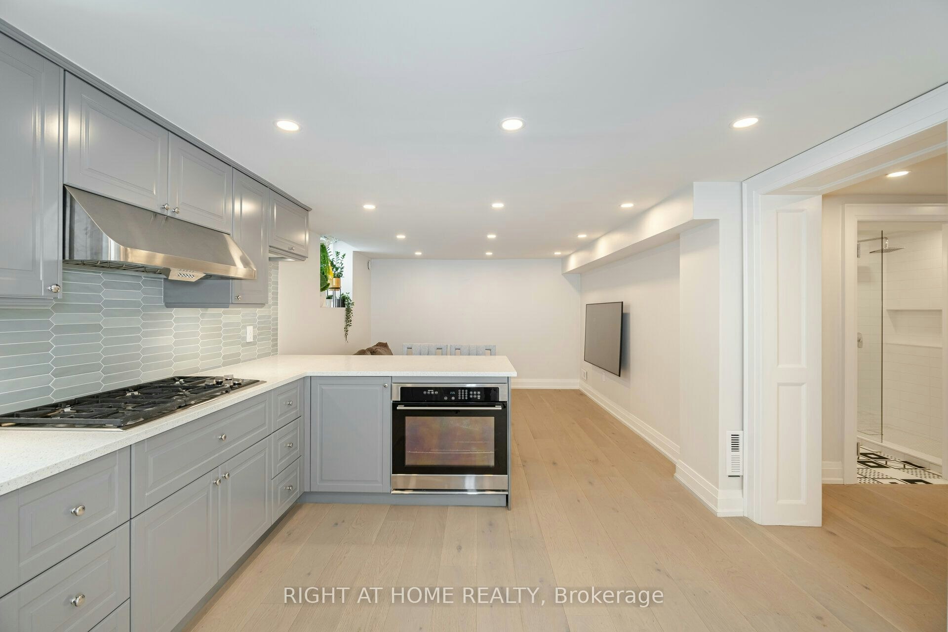 19 Talgarth Road, Toronto, ON, M9B 6H1 - 29