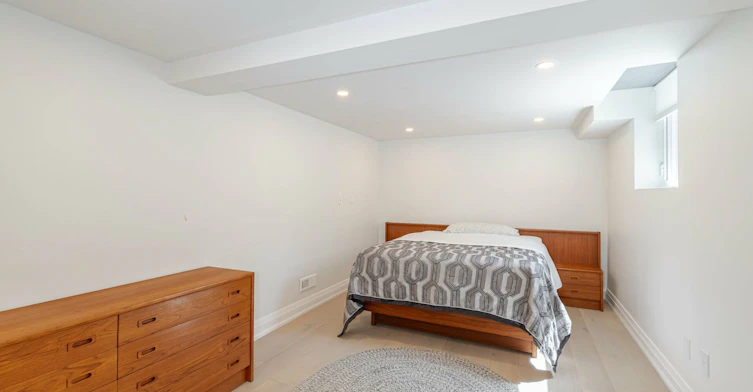 19 Talgarth Road, Toronto, ON, M9B 6H1 - 31