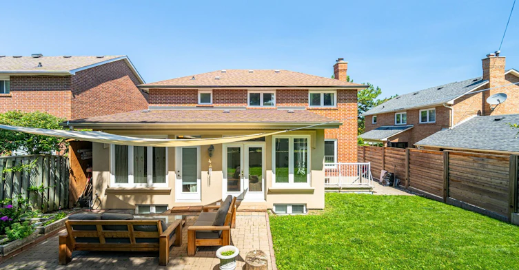 19 Talgarth Road, Toronto, ON, M9B 6H1 - 40