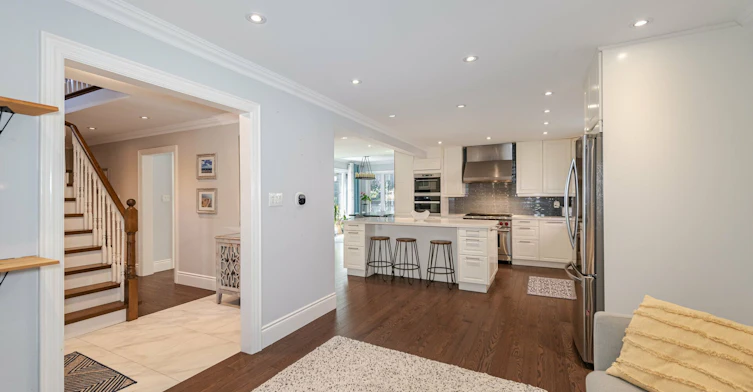 19 Talgarth Road, Toronto, ON, M9B 6H1 - 4