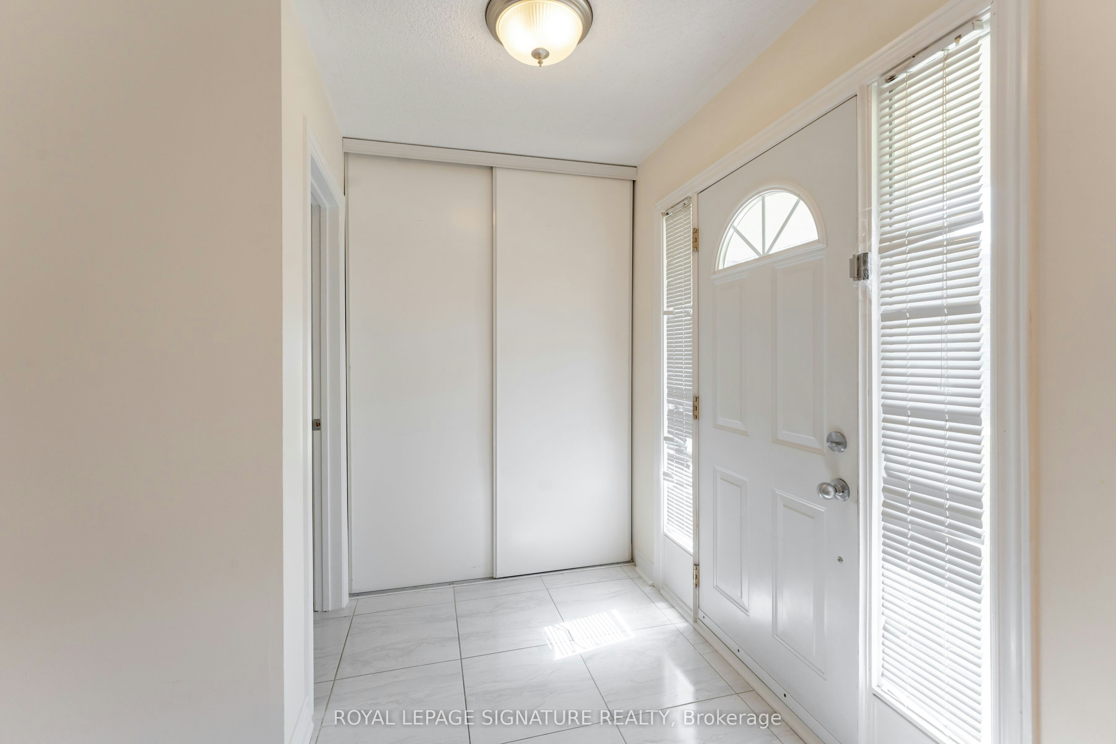 40-2825 Gananoque Drive, Mississauga, ON, L5N 1V6 - 12