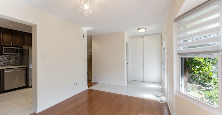 40-2825 Gananoque Drive, Mississauga, ON, L5N 1V6 - 14