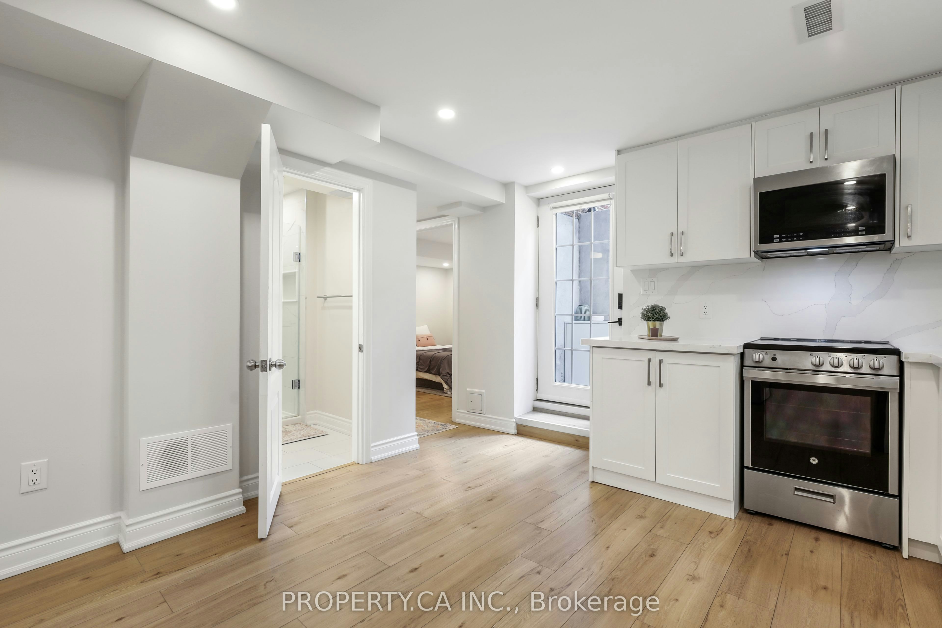 Lower-891 Willowbank Trail, Mississauga, ON, L4W 3M2 - 8