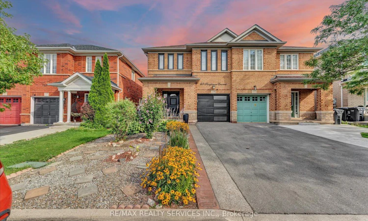 49 Tanglemere Crescent