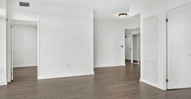 1602-4010 Eglinton Avenue, Toronto, ON, M9A 0G5 - 21