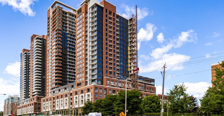 1602-4010 Eglinton Avenue, Toronto, ON, M9A 0G5
