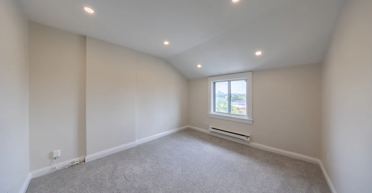 Upper-1366 Davenport Road, Toronto, ON, M6H 2G9 - 7
