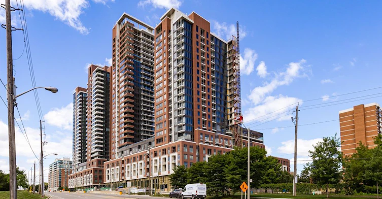 1504-4010 Eglinton Avenue W, Toronto, ON, M9A 0G5