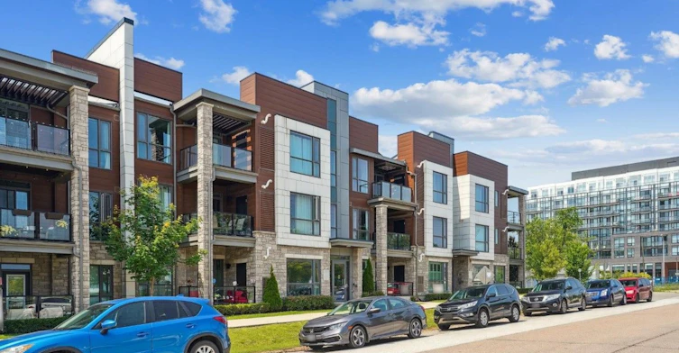 308-2388 Khalsa Gate, Oakville, ON, L6M 1P5 - 2