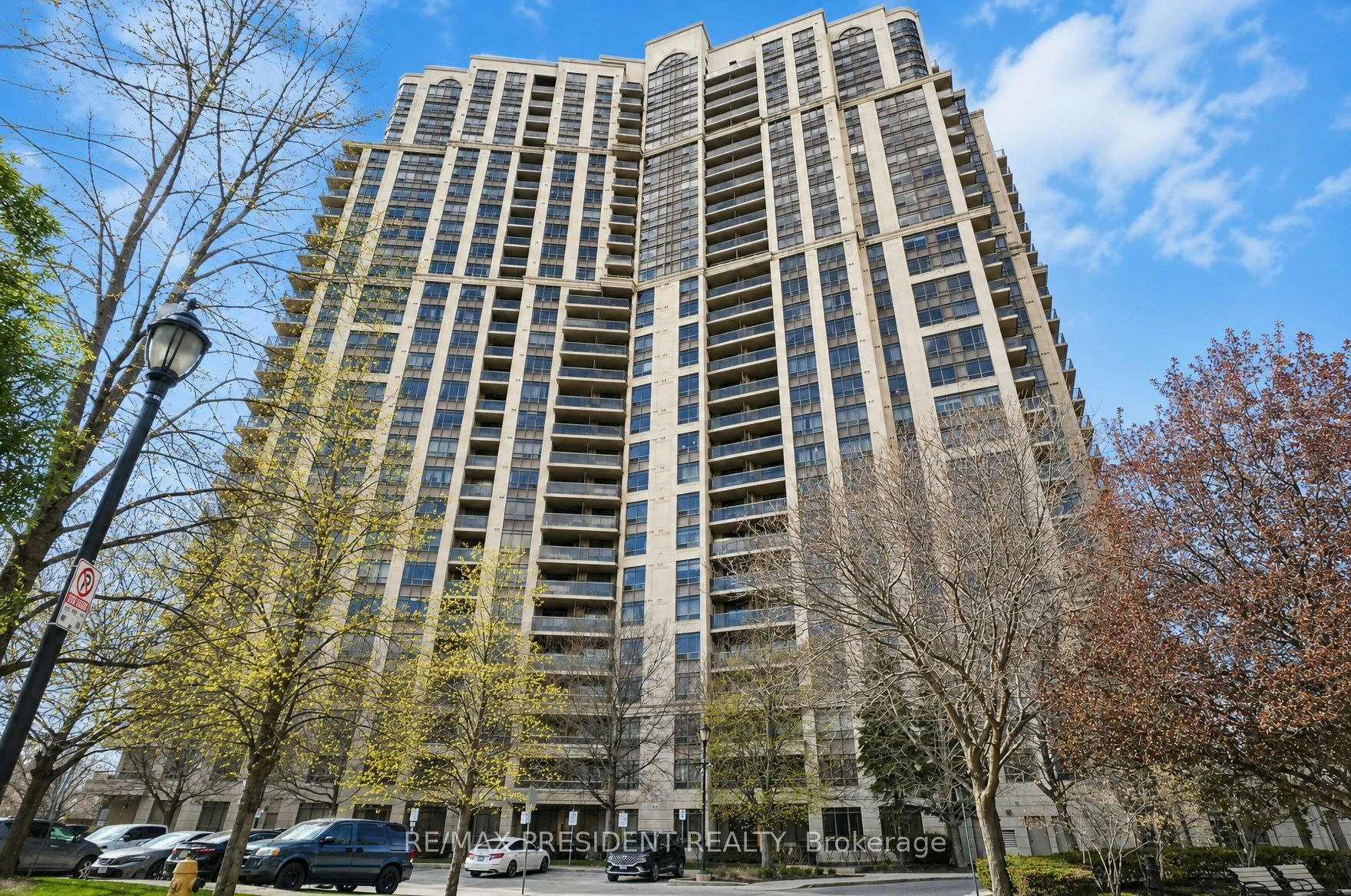 602-710 Humberwood Boulevard, Toronto, ON, M9W 7J5