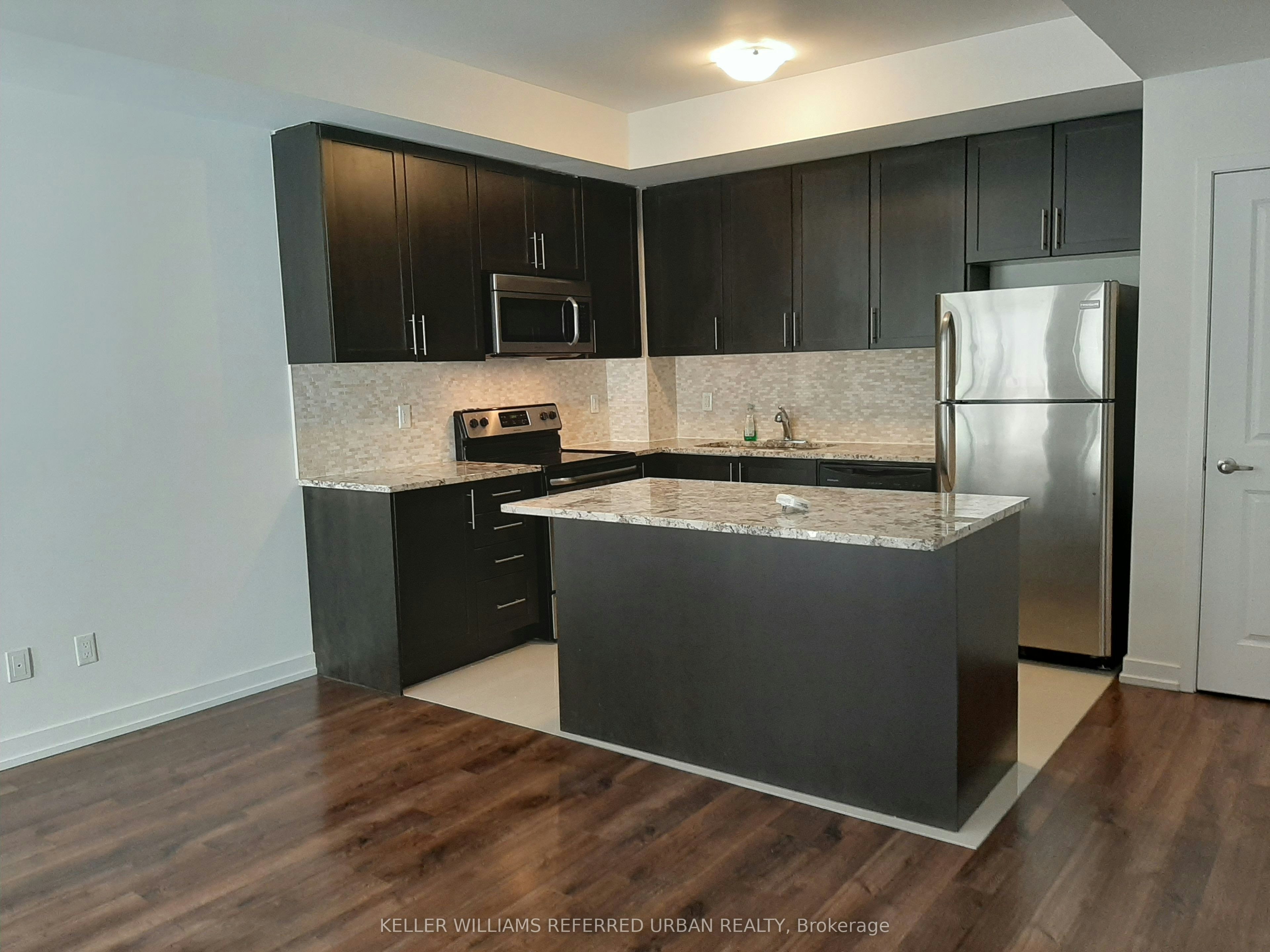 3B-867 Wilson Avenue, Toronto, ON, M3K 0A4