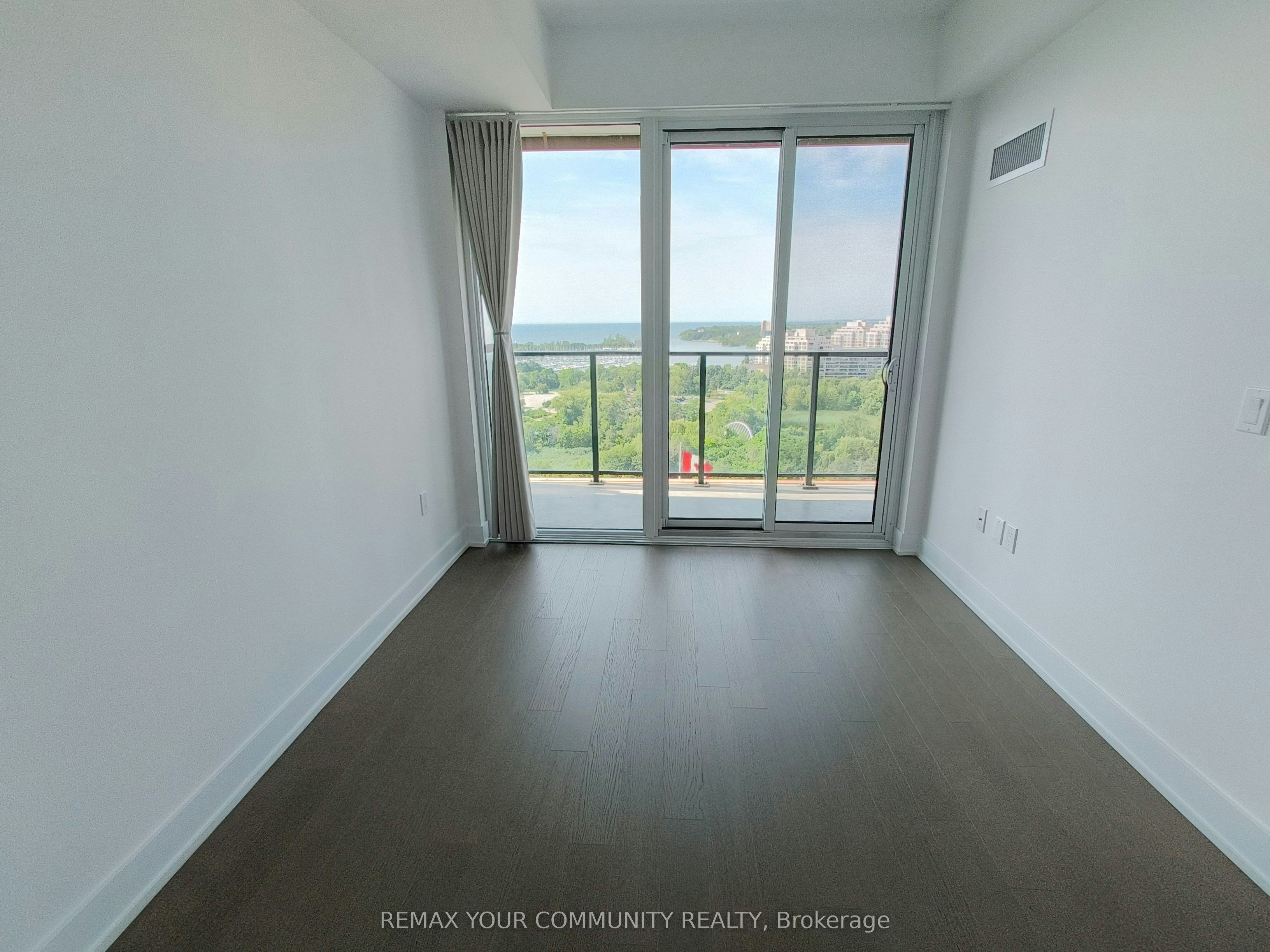1411-20 Shore Breeze Drive, Toronto, ON, M8V 0C7 - 8