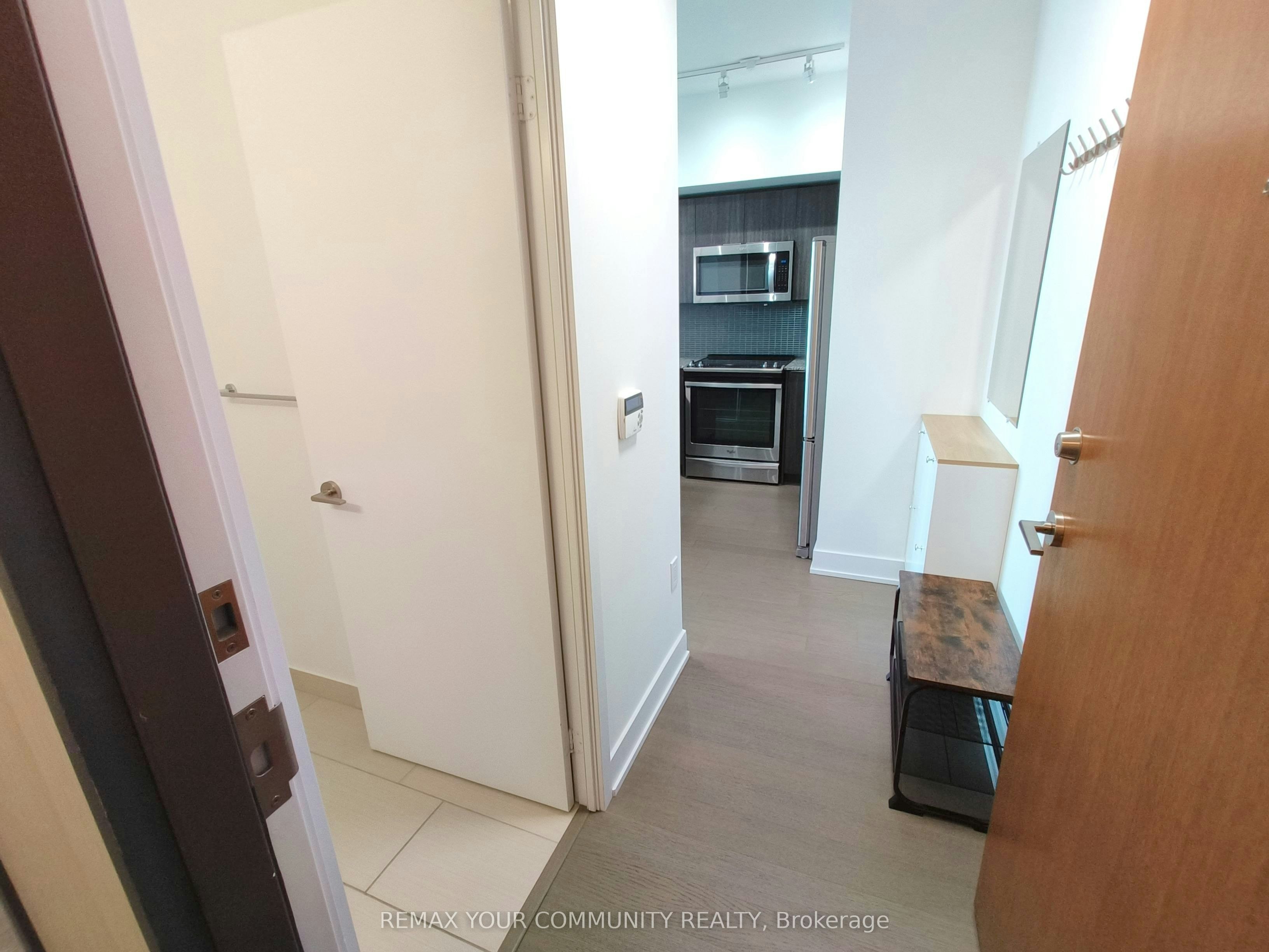 1411-20 Shore Breeze Drive, Toronto, ON, M8V 0C7 - 11