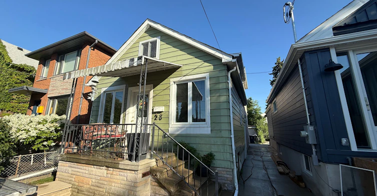 Bsmt-23 Algoma Street, Toronto, ON, M8Y 1C2