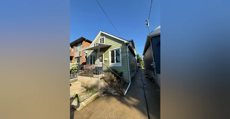 Bsmt-23 Algoma Street, Toronto, ON, M8Y 1C2 - 16