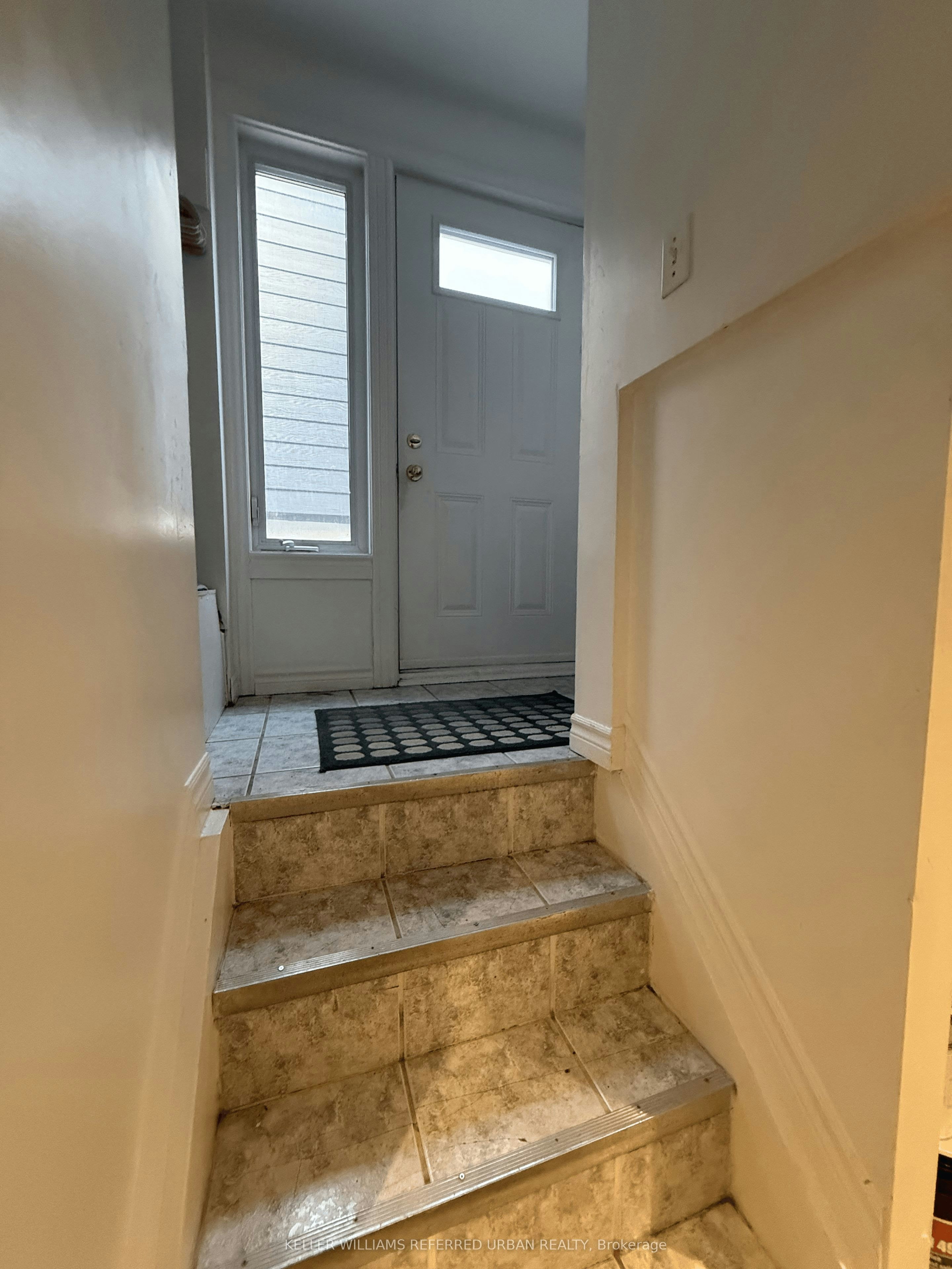Bsmt-23 Algoma Street, Toronto, ON, M8Y 1C2 - 15