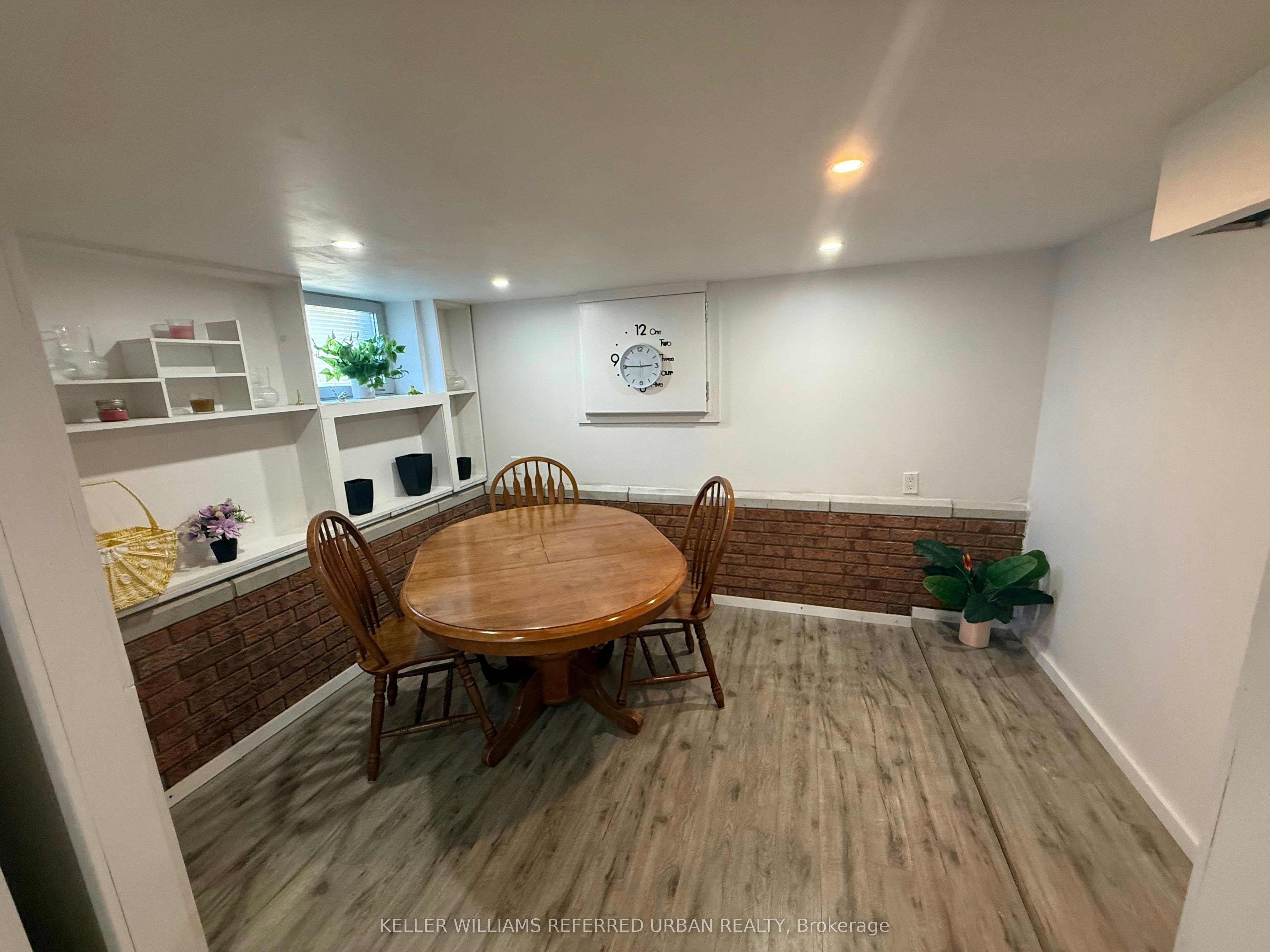 Bsmt-23 Algoma Street, Toronto, ON, M8Y 1C2 - 5