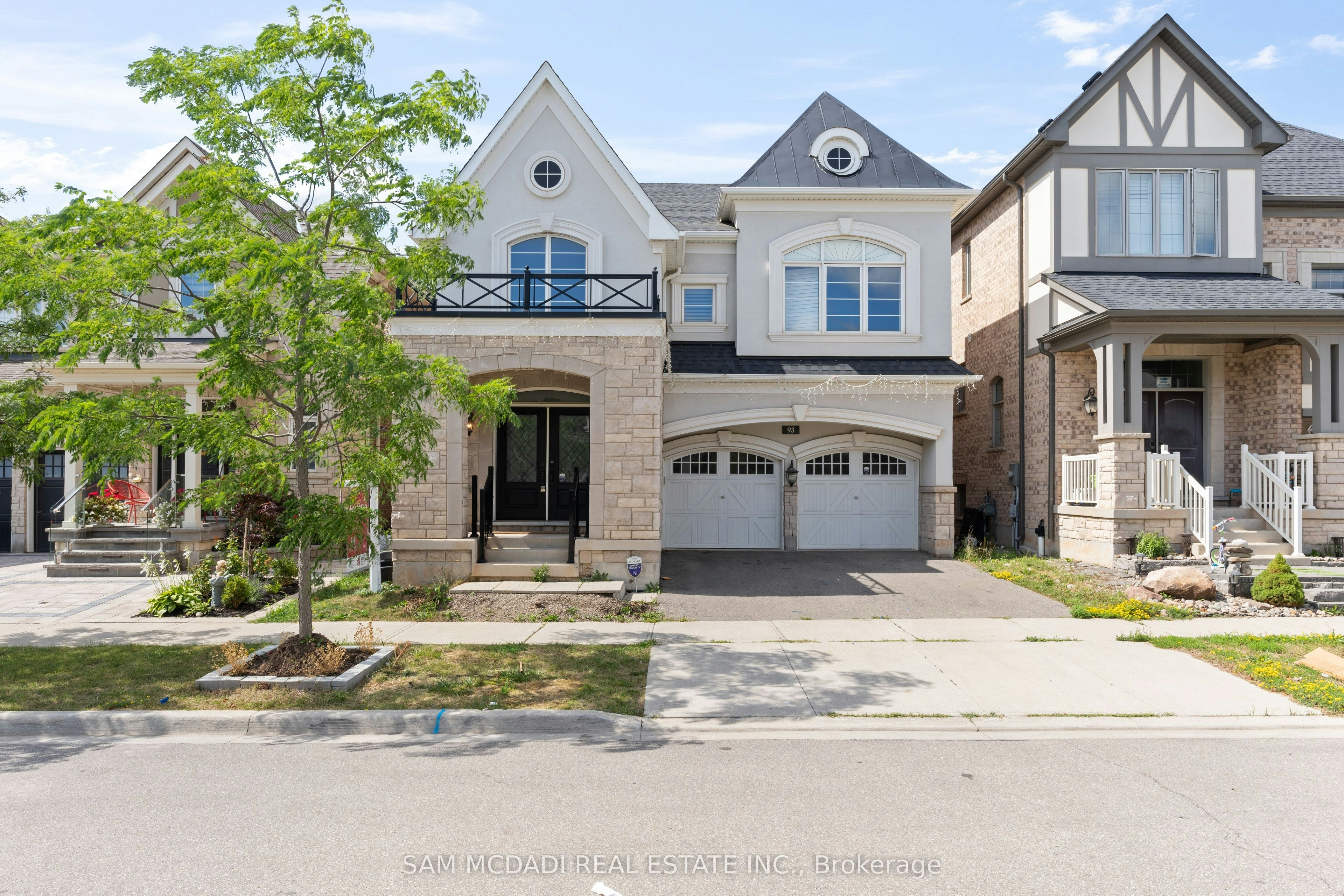 93 Wheat Boom Drive, Oakville, ON, L6H 0M9