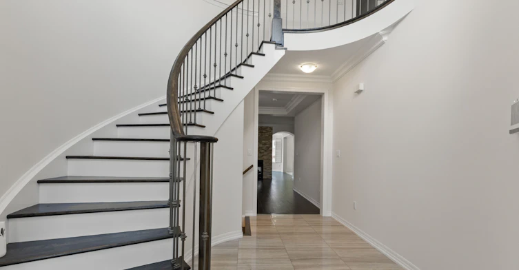 93 Wheat Boom Drive, Oakville, ON, L6H 0M9 - 4