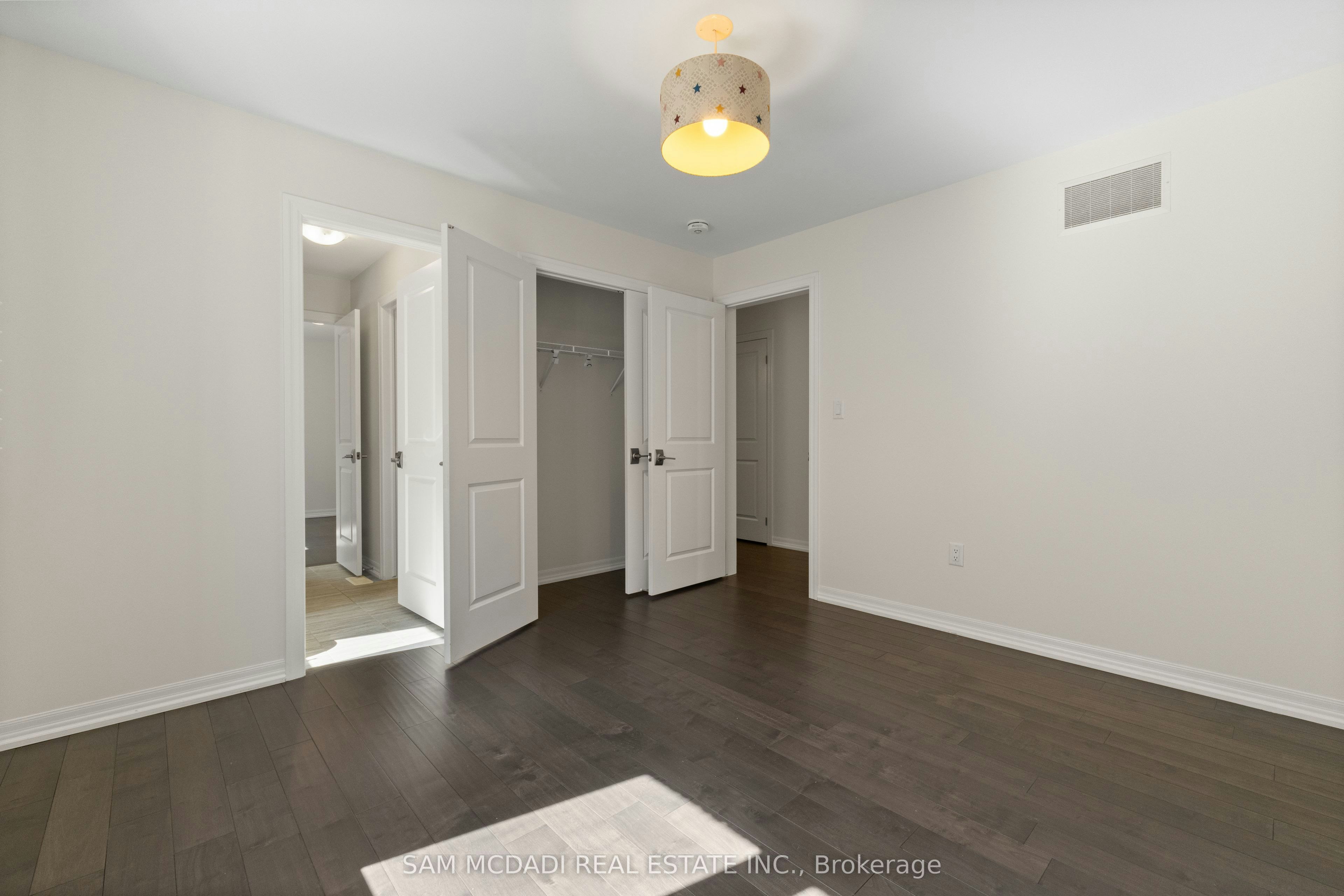 93 Wheat Boom Drive, Oakville, ON, L6H 0M9 - 23