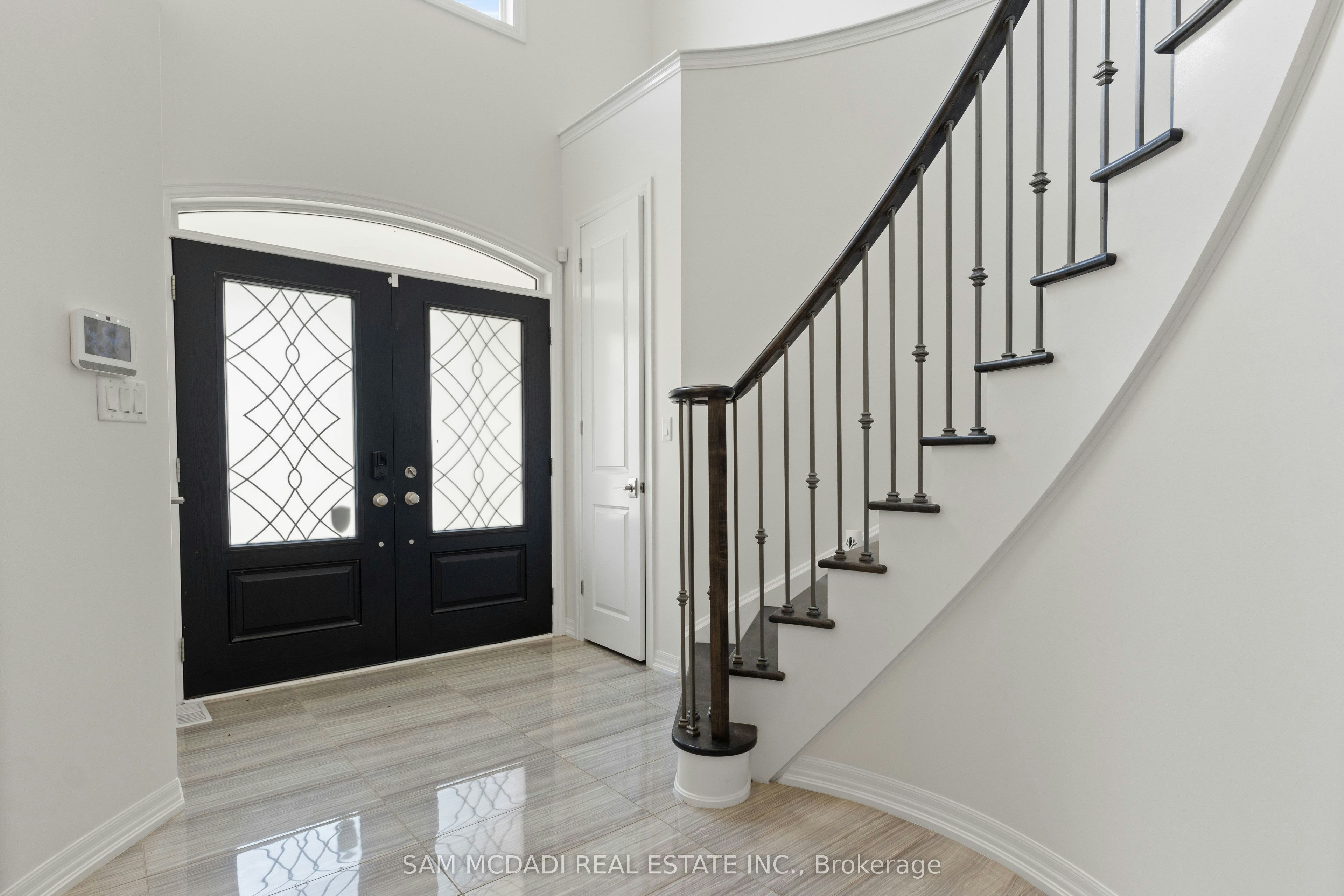93 Wheat Boom Drive, Oakville, ON, L6H 0M9 - 3