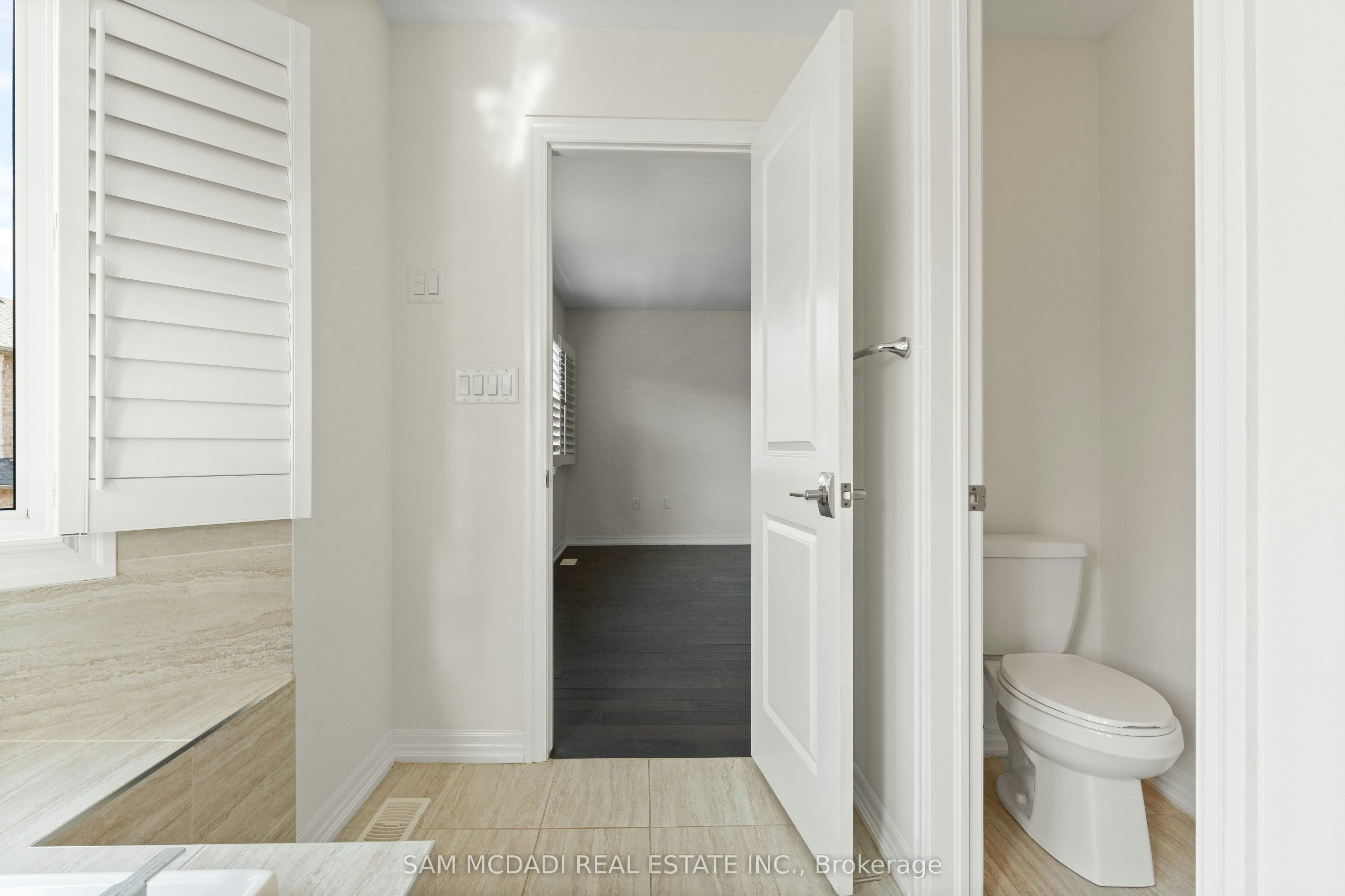 93 Wheat Boom Drive, Oakville, ON, L6H 0M9 - 33