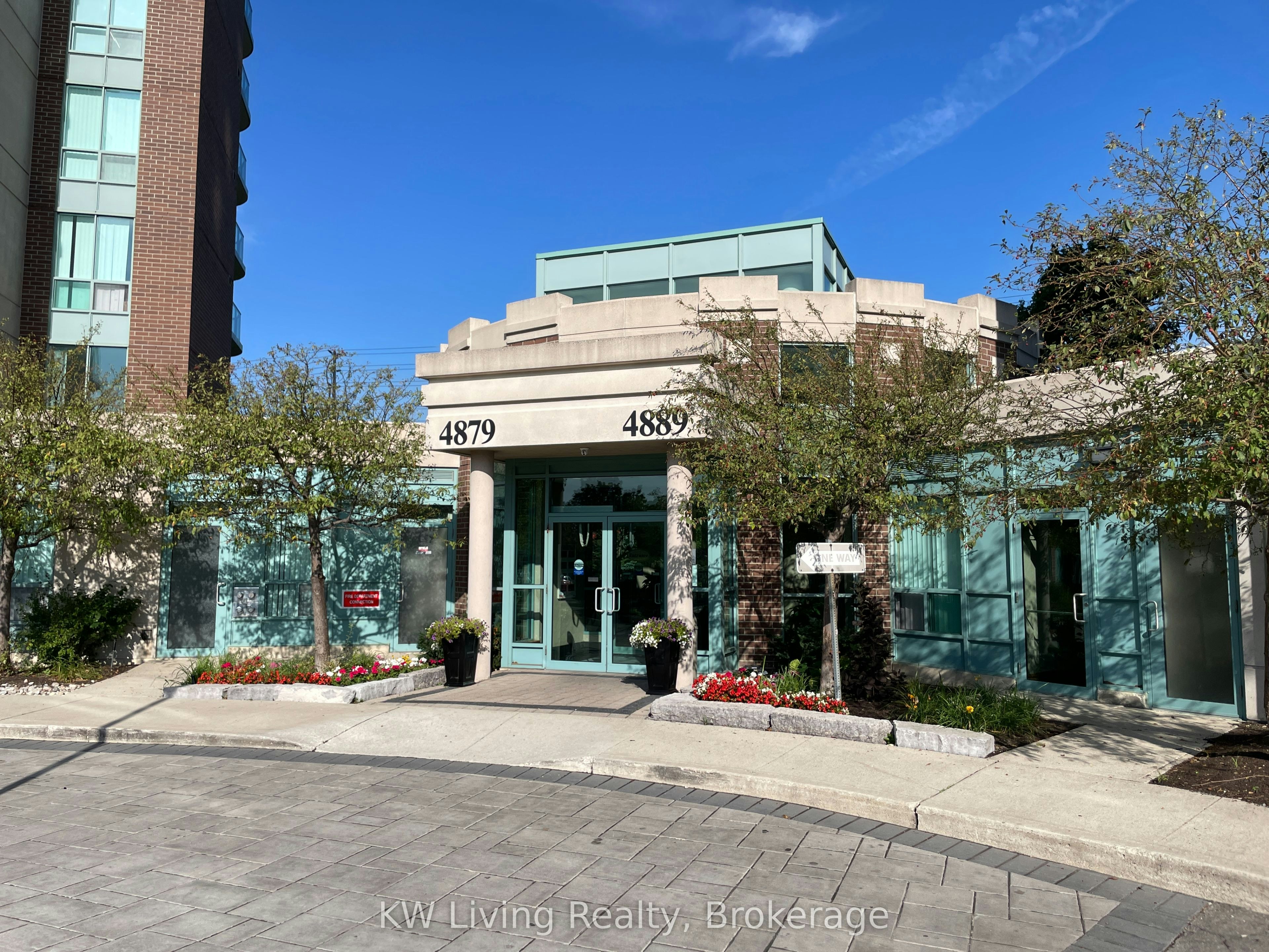 908 Room2-4889 Kimbermount Avenue, Mississauga, ON, L5M 7R9 - 2
