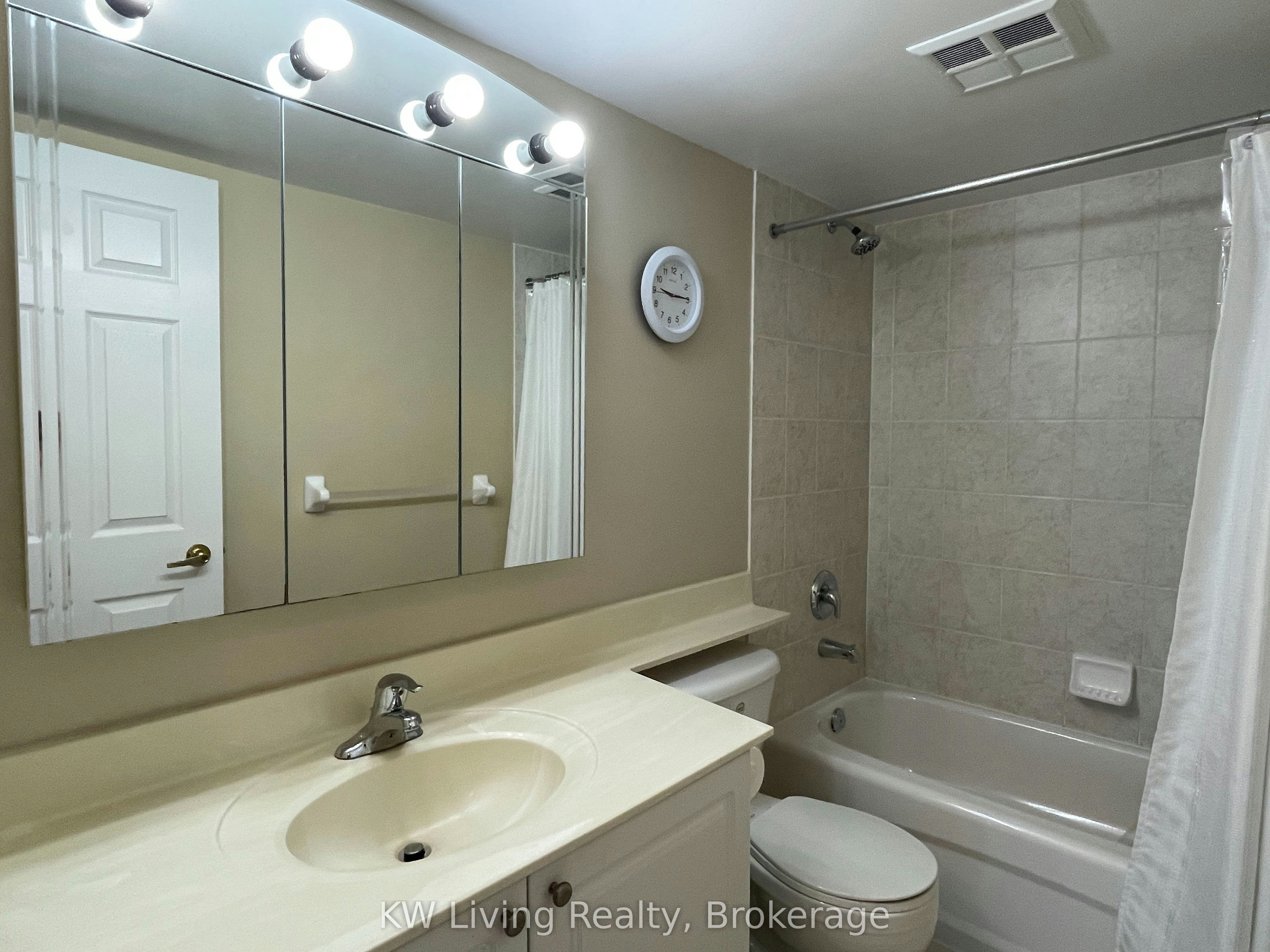 908 Room2-4889 Kimbermount Avenue, Mississauga, ON, L5M 7R9 - 5