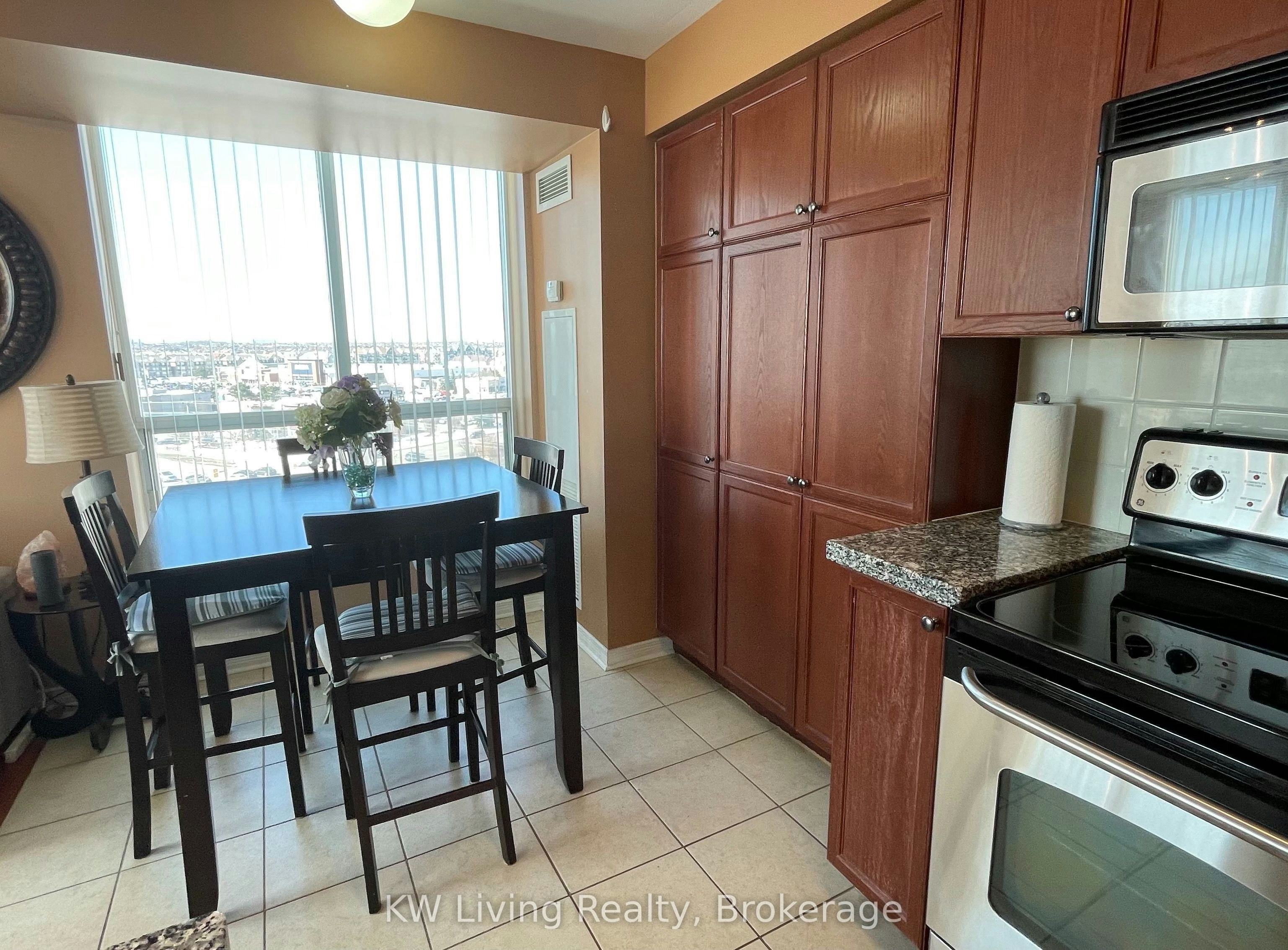 908 Room2-4889 Kimbermount Avenue, Mississauga, ON, L5M 7R9 - 11