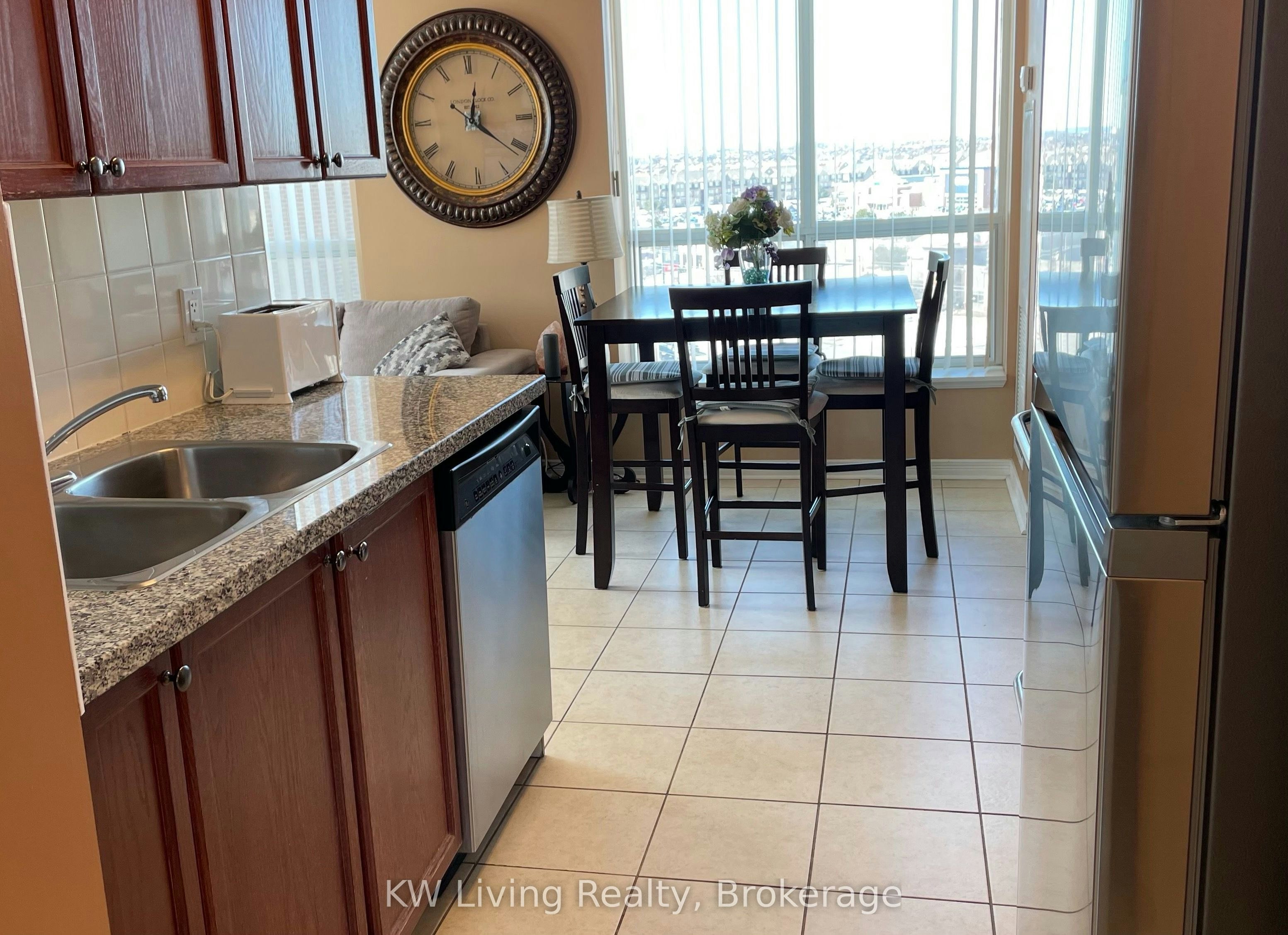908 Room2-4889 Kimbermount Avenue, Mississauga, ON, L5M 7R9 - 9