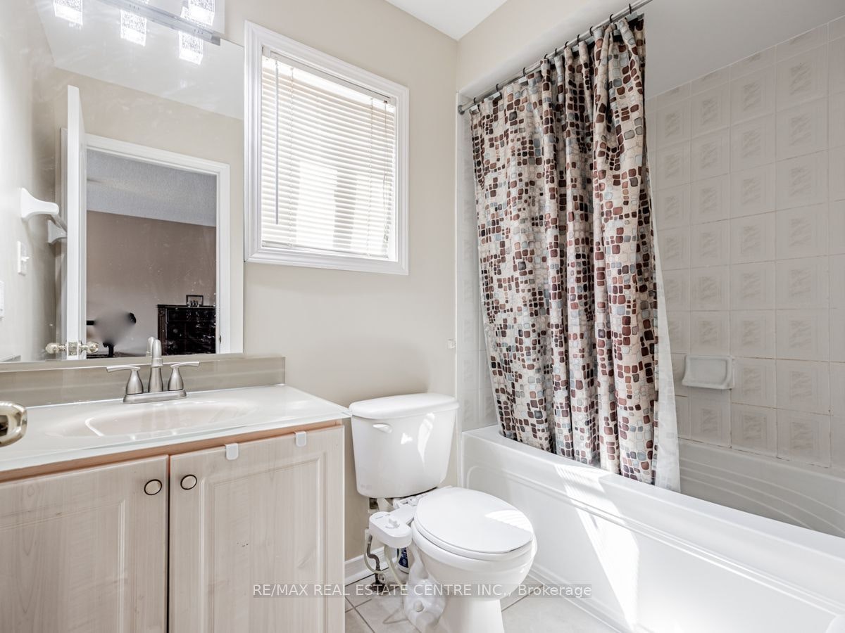 Upper-140 Cadillac Crescent, Brampton, ON, L7A 3B4 - 19