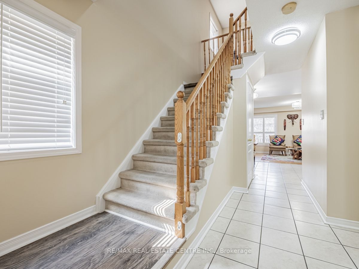 Upper-140 Cadillac Crescent, Brampton, ON, L7A 3B4 - 4