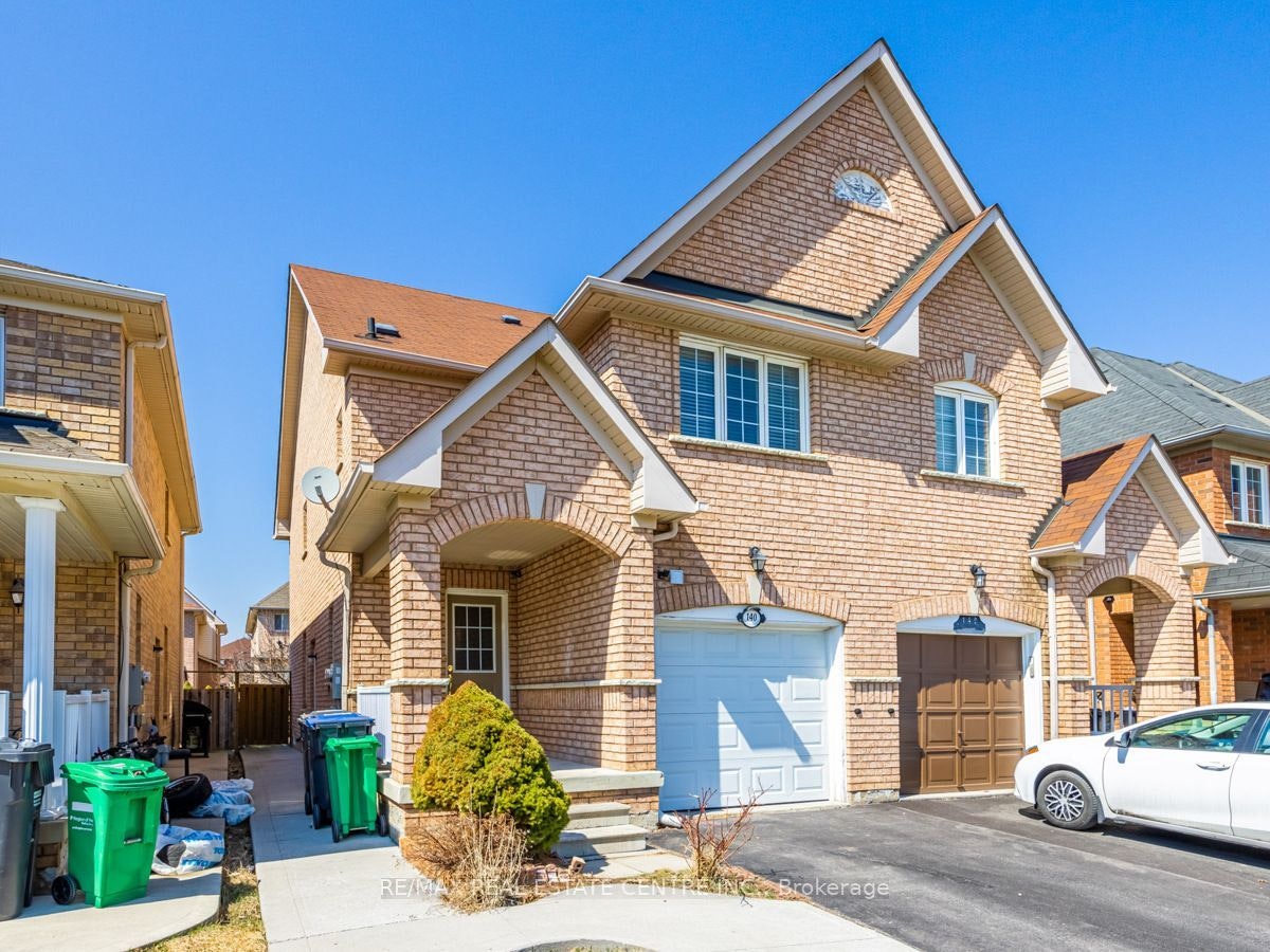 Upper-140 Cadillac Crescent, Brampton, ON, L7A 3B4