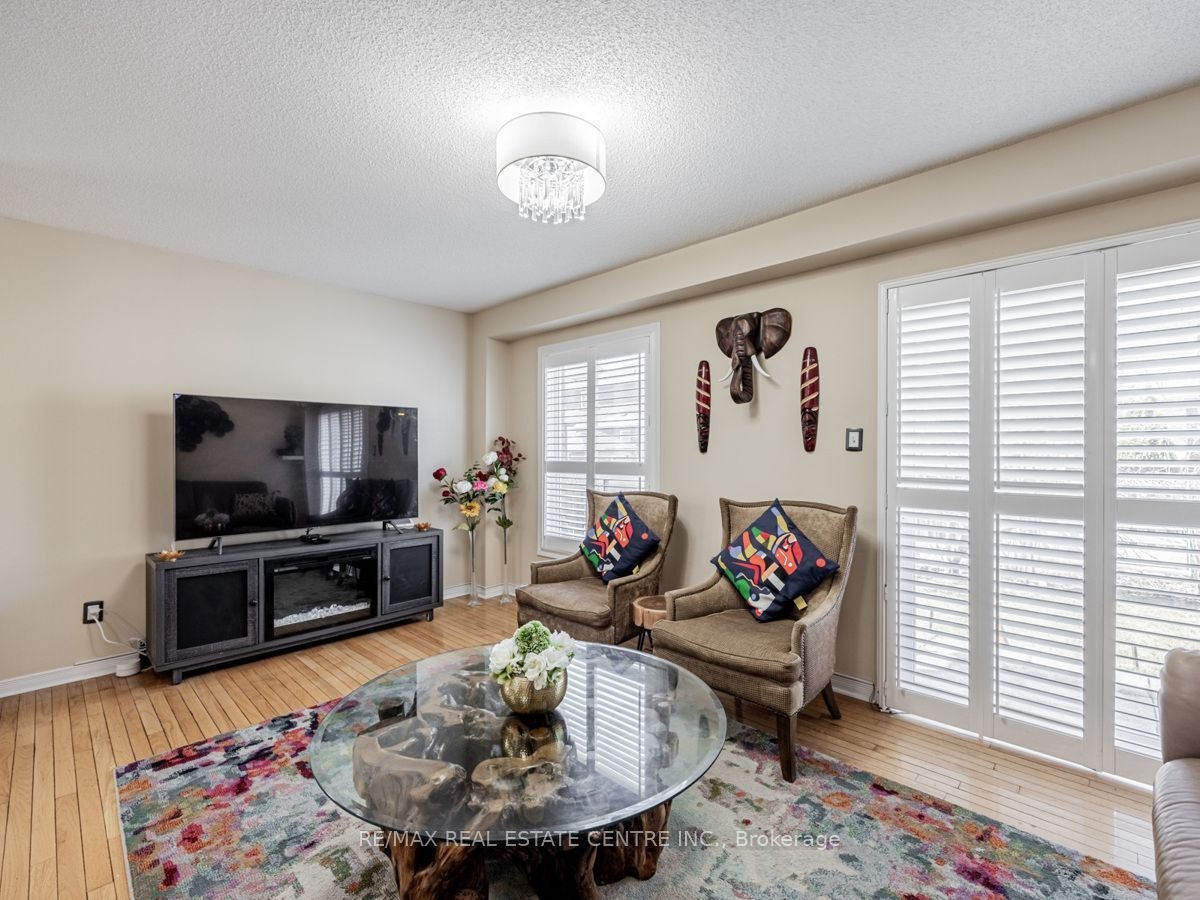 Upper-140 Cadillac Crescent, Brampton, ON, L7A 3B4 - 8