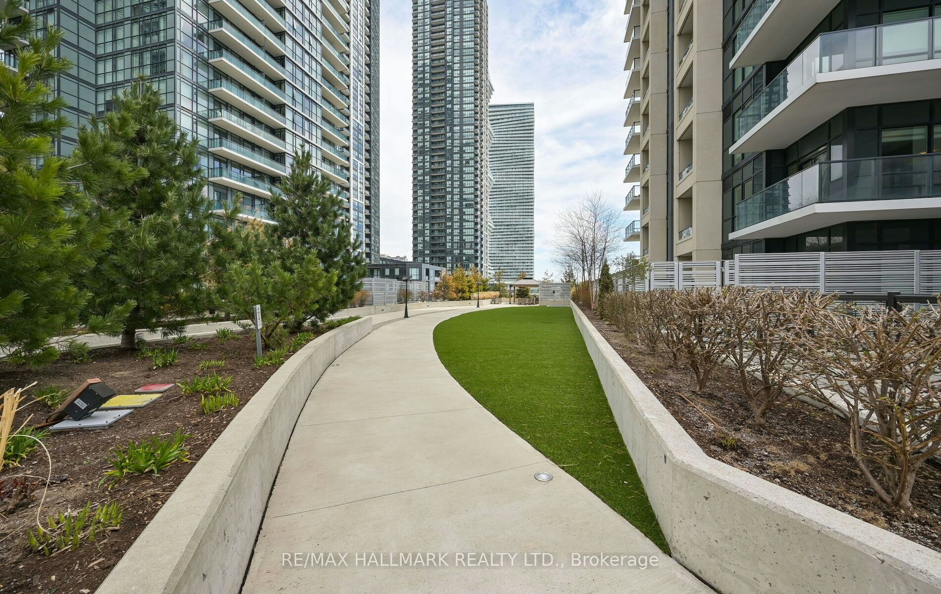 425-4055 Parkside Village Drive, Mississauga, ON, L5B 0K8 - 50