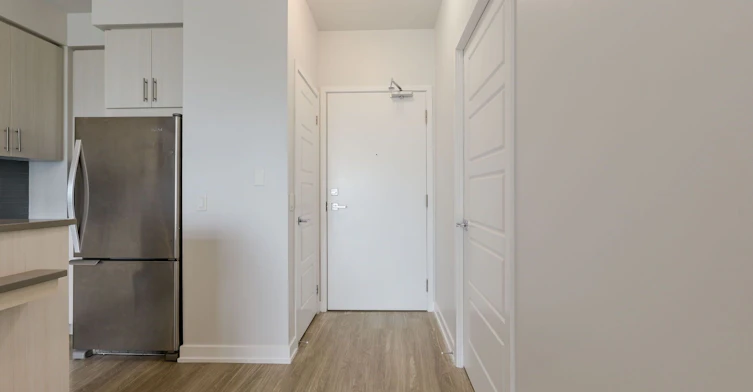 425-4055 Parkside Village Drive, Mississauga, ON, L5B 0K8 - 13