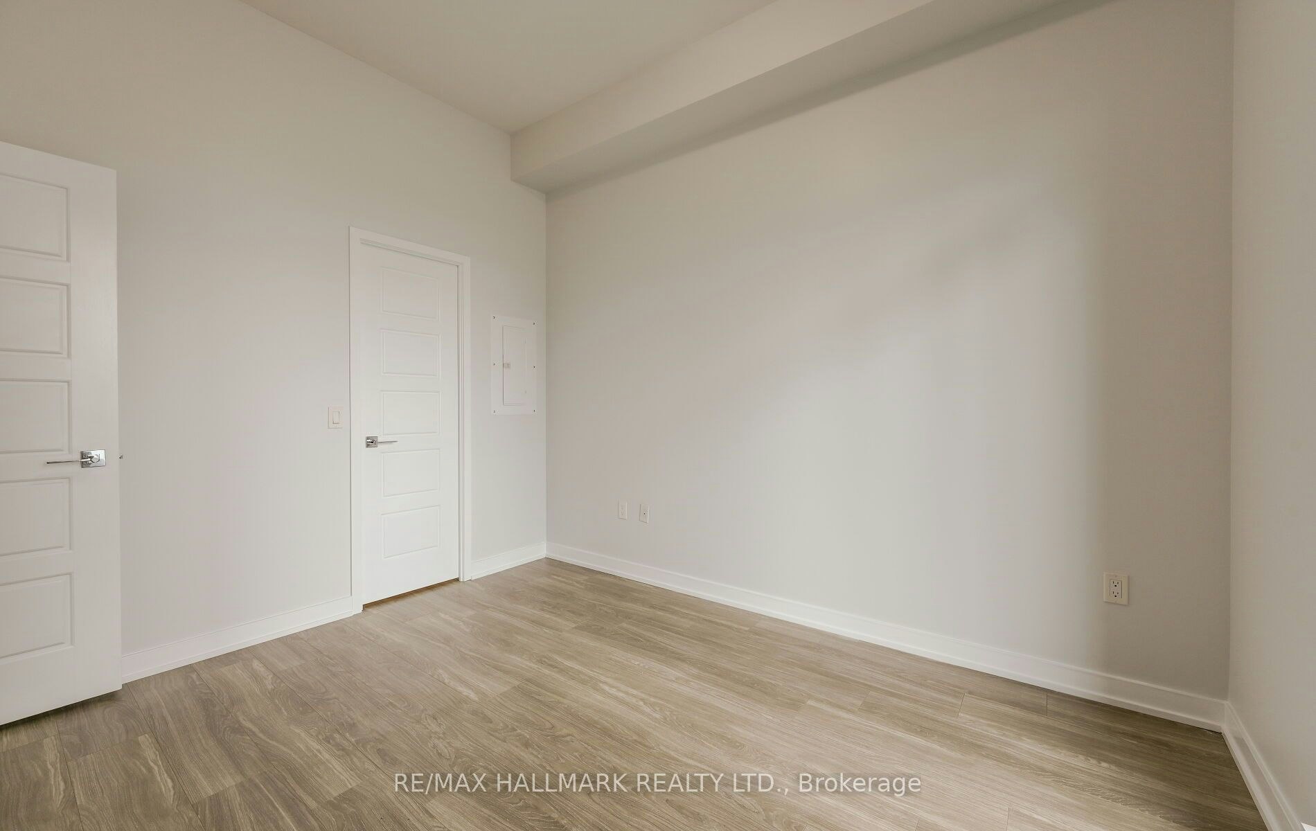 425-4055 Parkside Village Drive, Mississauga, ON, L5B 0K8 - 27