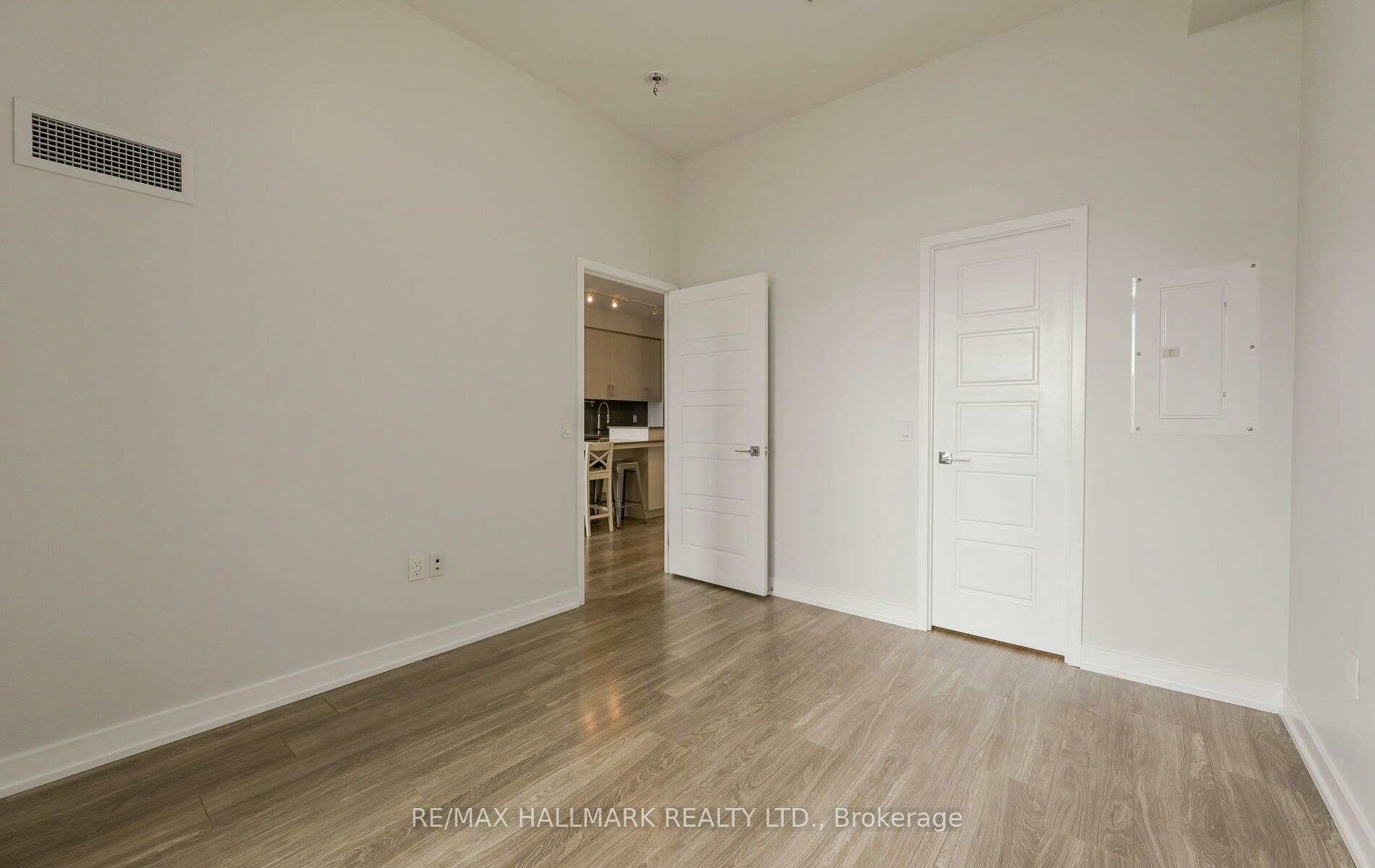 425-4055 Parkside Village Drive, Mississauga, ON, L5B 0K8 - 29