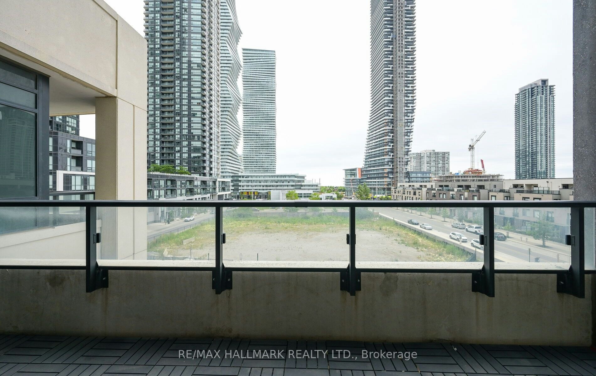 425-4055 Parkside Village Drive, Mississauga, ON, L5B 0K8 - 36