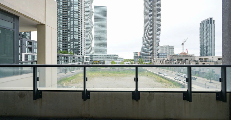 425-4055 Parkside Village Drive, Mississauga, ON, L5B 0K8 - 36