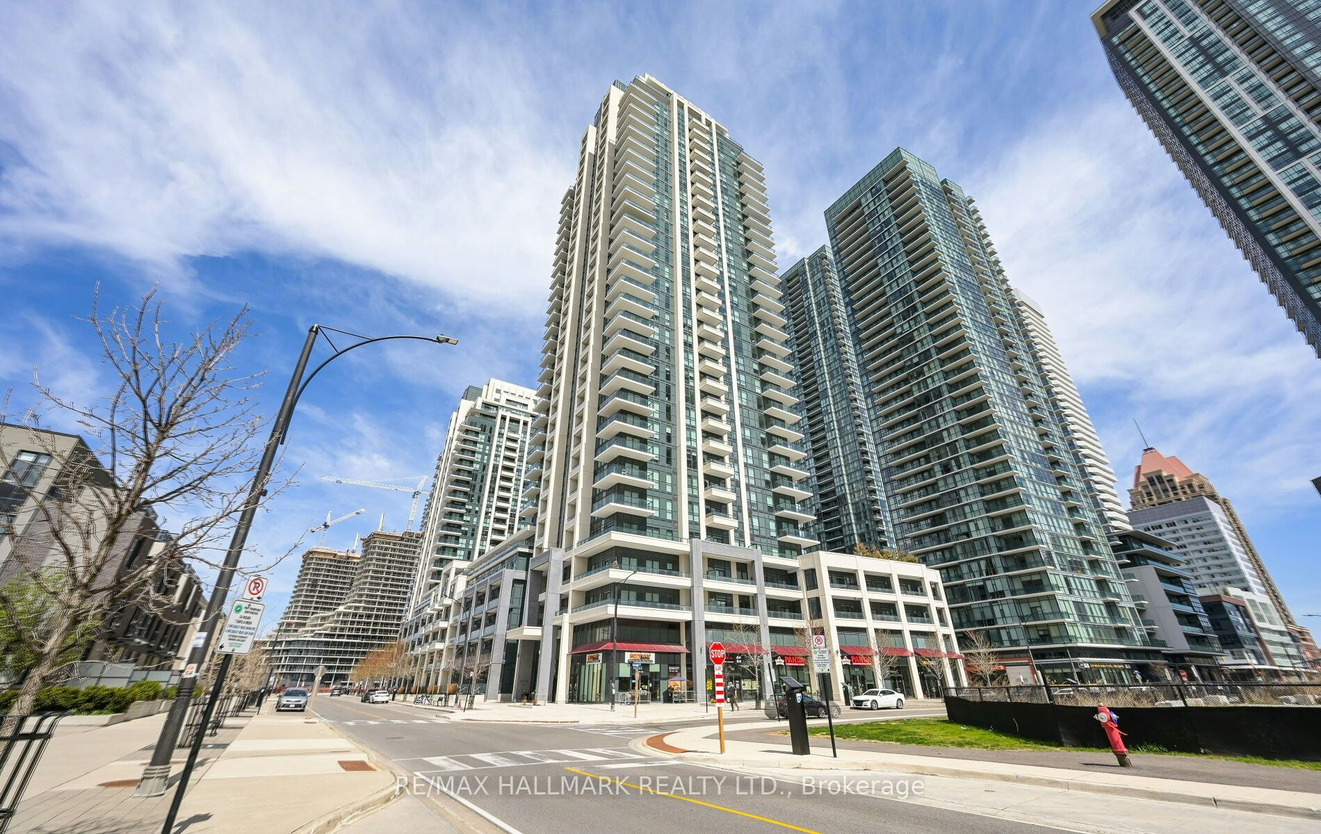 425-4055 Parkside Village Drive, Mississauga, ON, L5B 0K8 - 3
