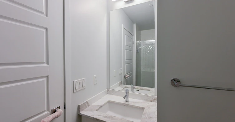 425-4055 Parkside Village Drive, Mississauga, ON, L5B 0K8 - 33