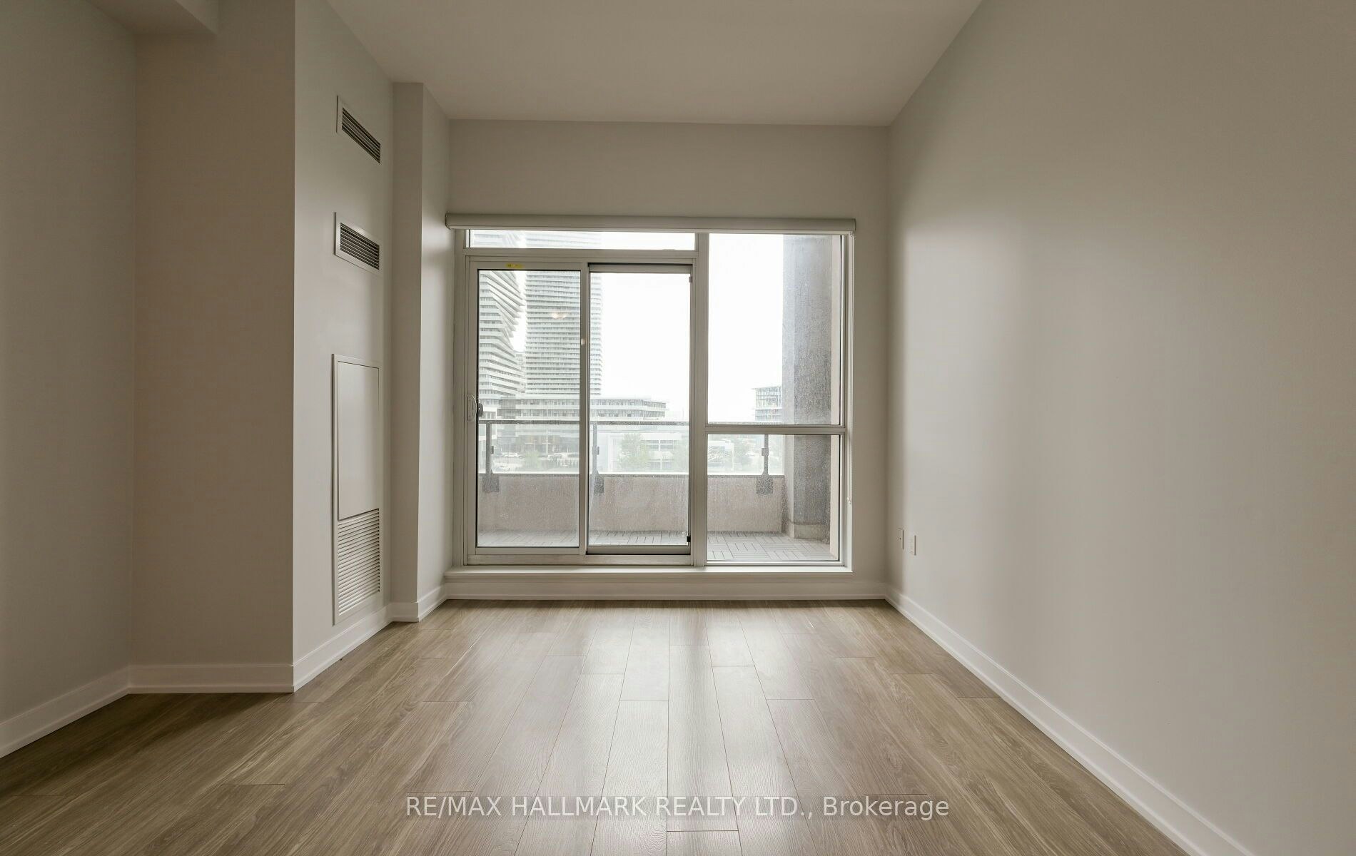 425-4055 Parkside Village Drive, Mississauga, ON, L5B 0K8 - 18