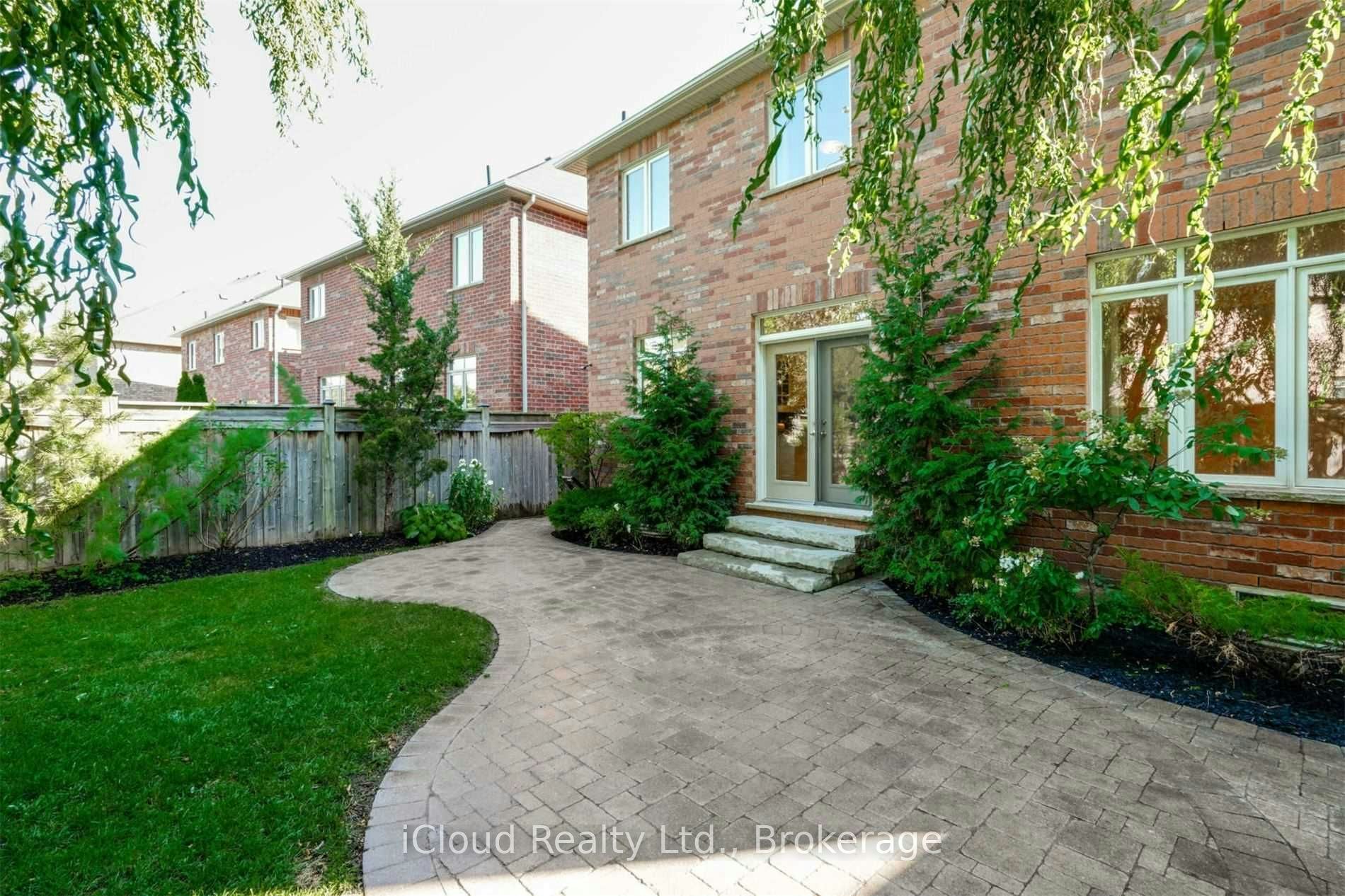 2343 North Ridge Trail, Oakville, ON, L6H 0A8 - 31