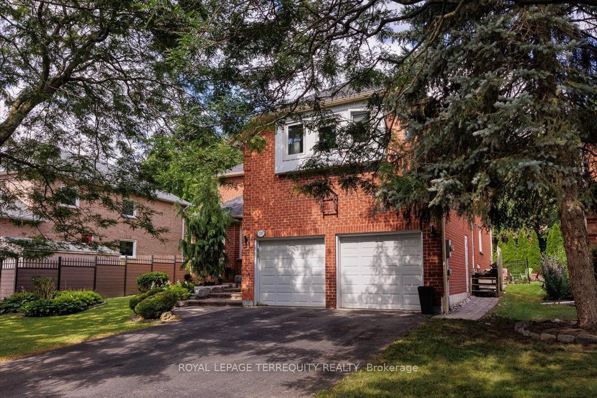 1207 Dogwood Crescent, Oakville, ON, L6J 7J2