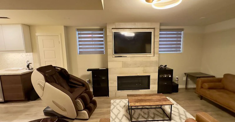 271 Sixteen Mile Drive, Oakville, ON, L6M 0V8 - 2