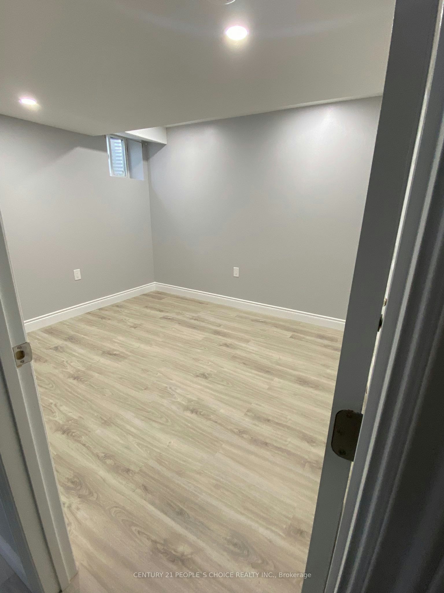 25 Traymore Street, Brampton, ON, L7A 2G4 - 4