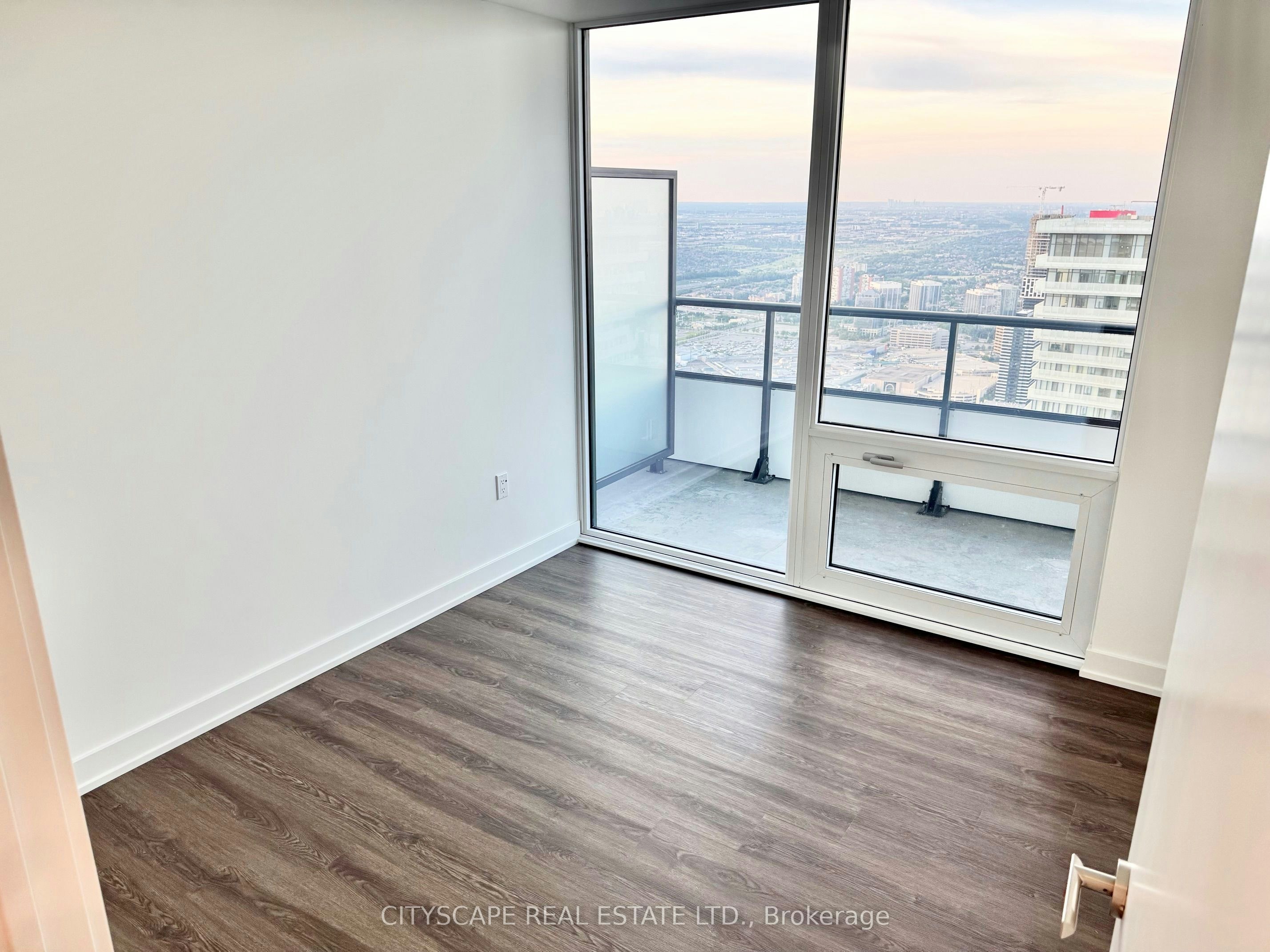 6508-448 Burnhamthorpe Road W, Mississauga, ON, L5B 0R4 - 13