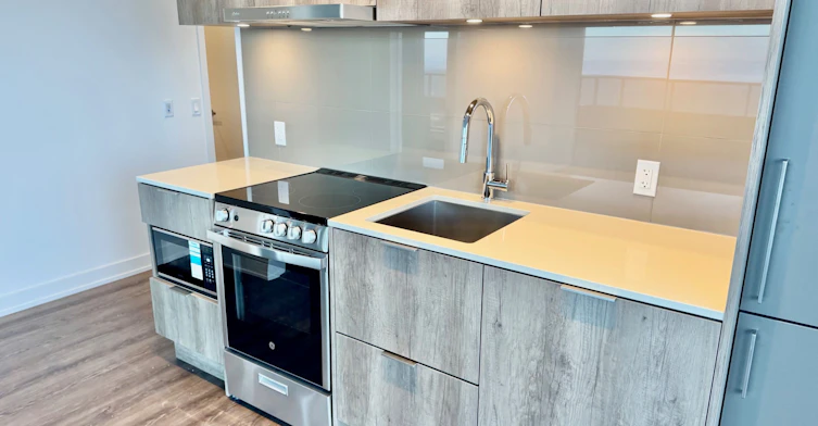 6508-448 Burnhamthorpe Road W, Mississauga, ON, L5B 0R4 - 5