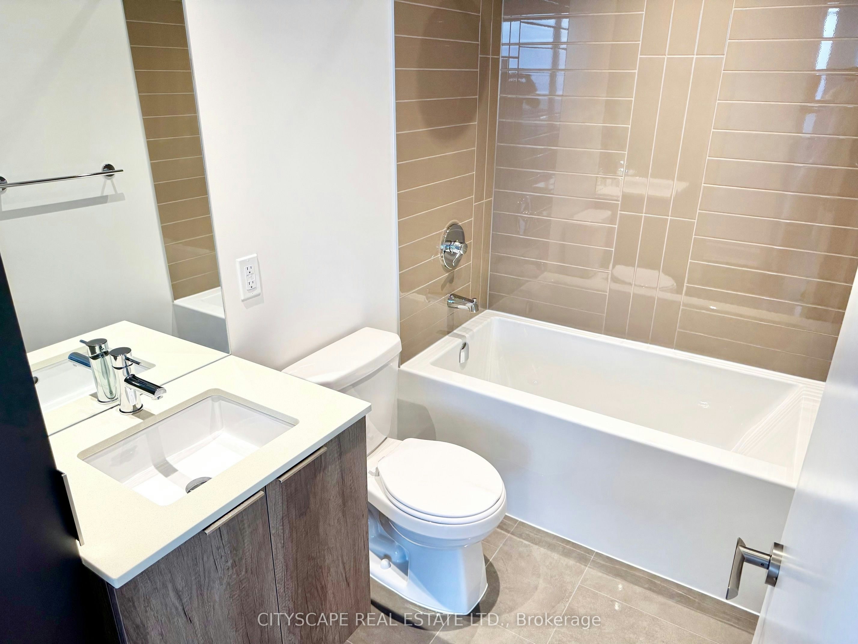 6508-448 Burnhamthorpe Road W, Mississauga, ON, L5B 0R4 - 14